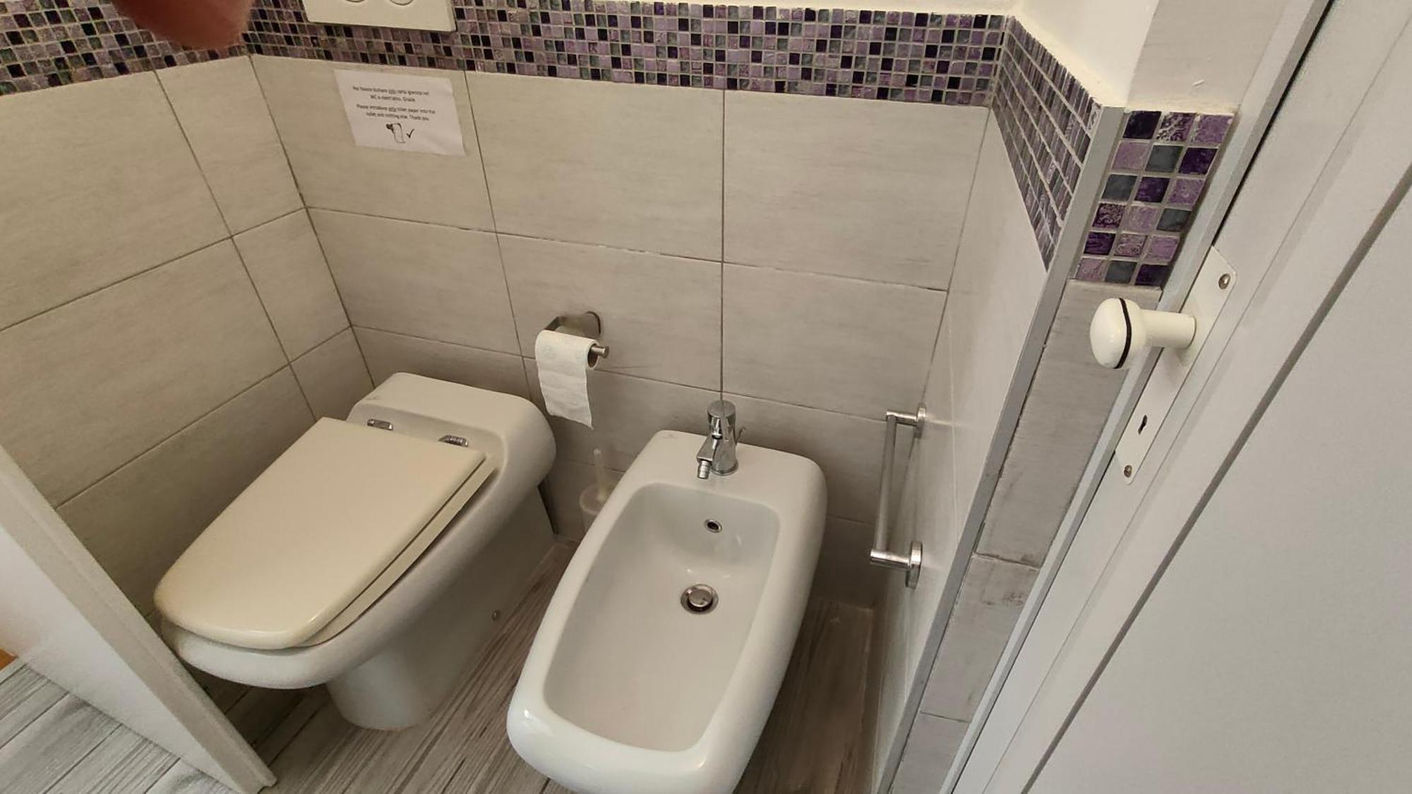 A Casa Di Malu Apartment Bari Bagian luar foto
